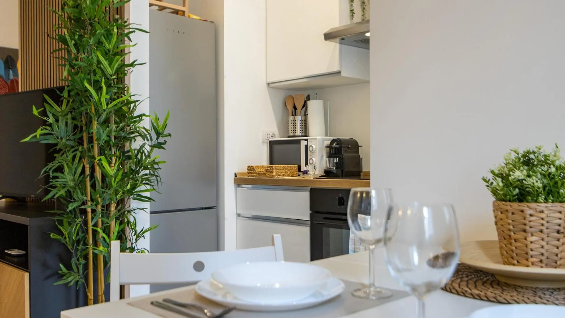 Apartamento Live The City Life - Vicino Fieramilano E City Life Italia
